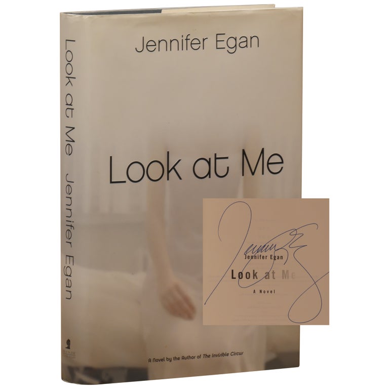 Item No: #28701 Look At Me. Jennifer Egan.