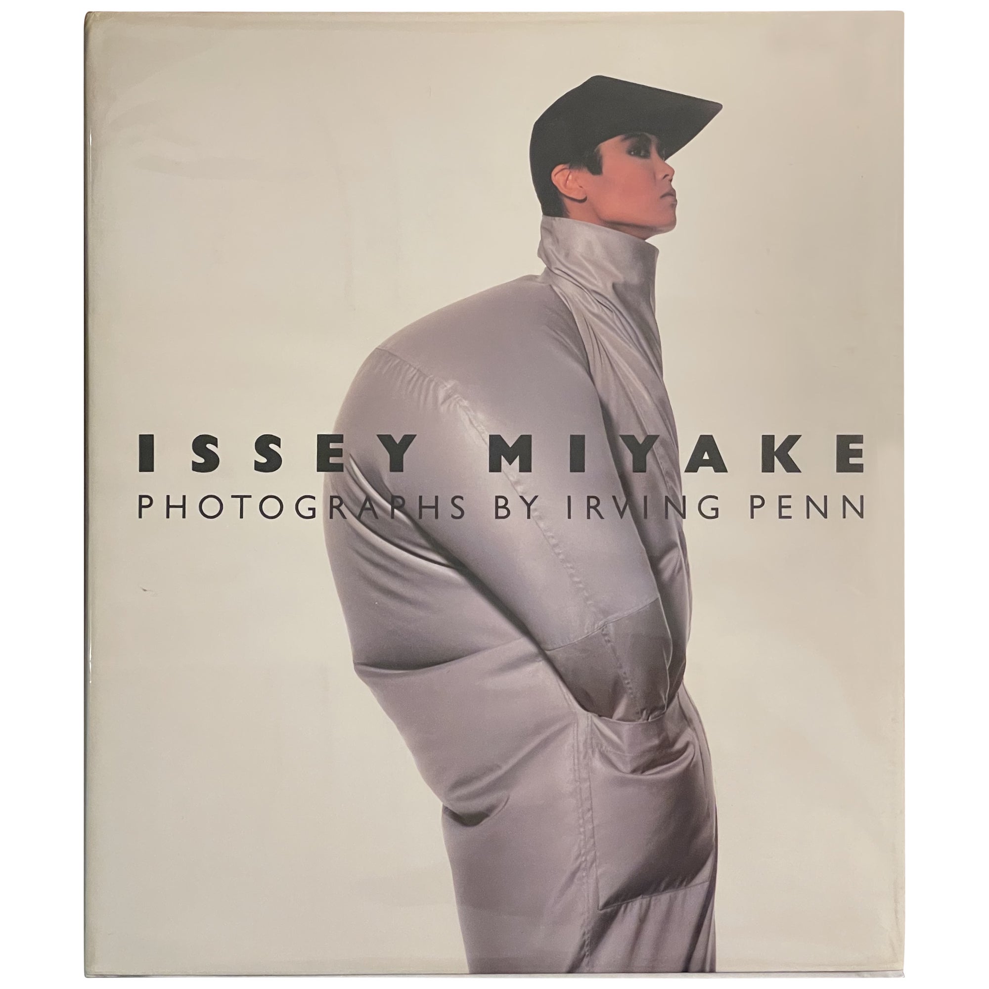 希少本】ISSEY MIYAKE by IRVING PENN 1989-