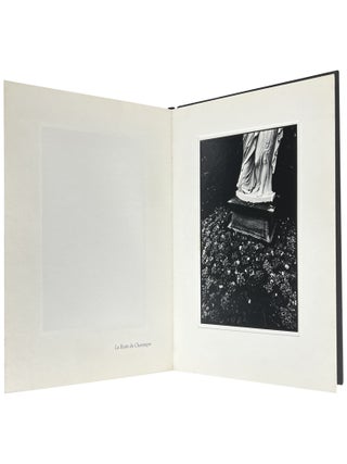 Item No: #363878 Pont au Change. Jim Escalante
